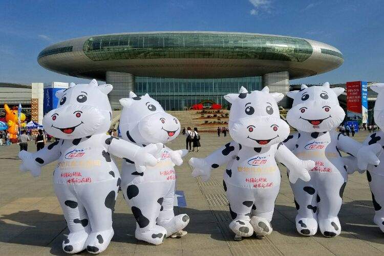滁州充气奶牛吉祥物